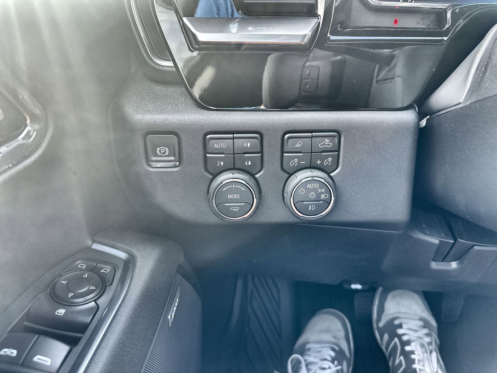 New 2026 Chevrolet Silverado 1500 LT Trail Boss w/ LT Trail Boss Premium Package image 17