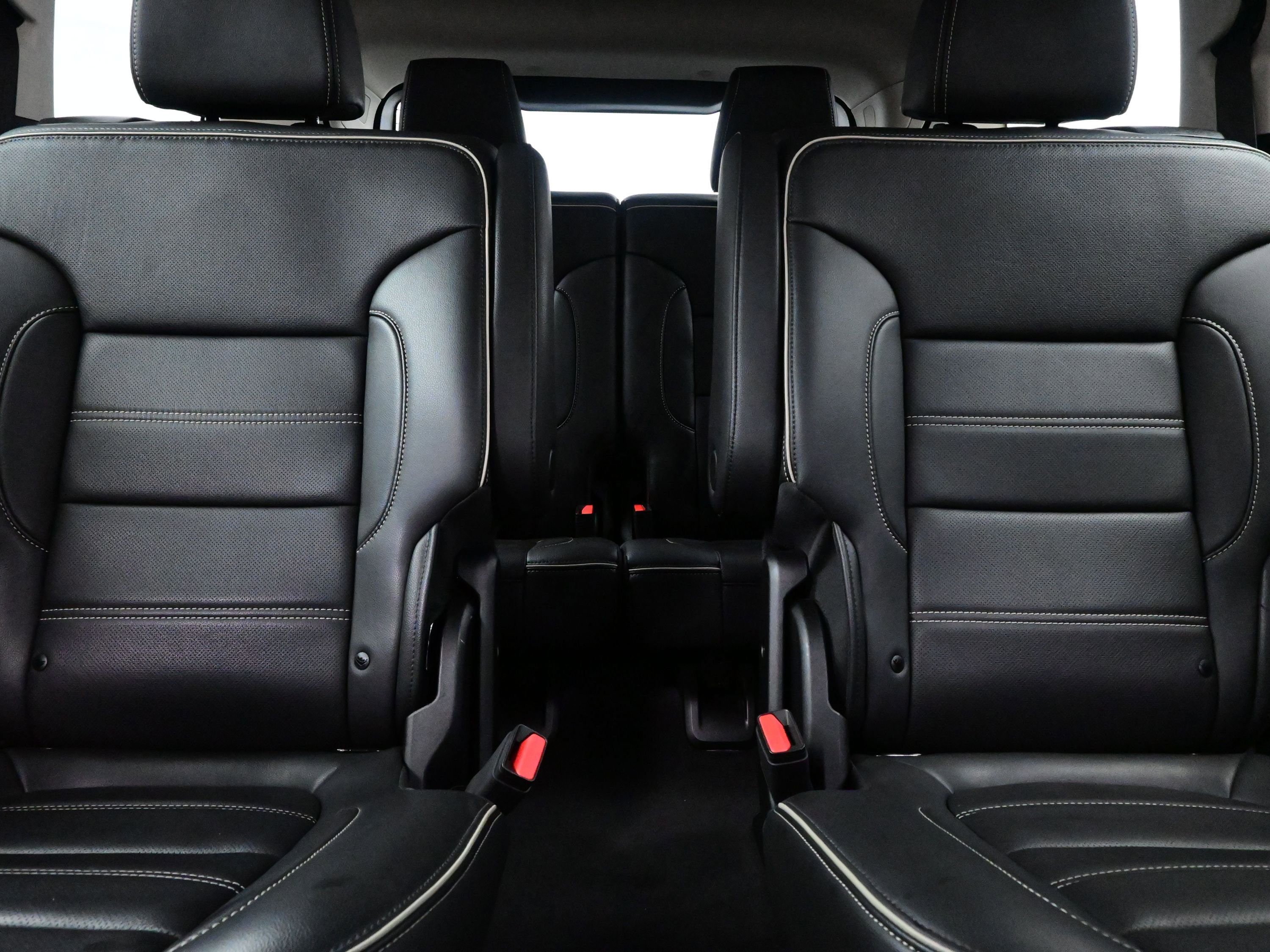 Used 2023 GMC Acadia Denali w/ Denali Ultimate Package image 16