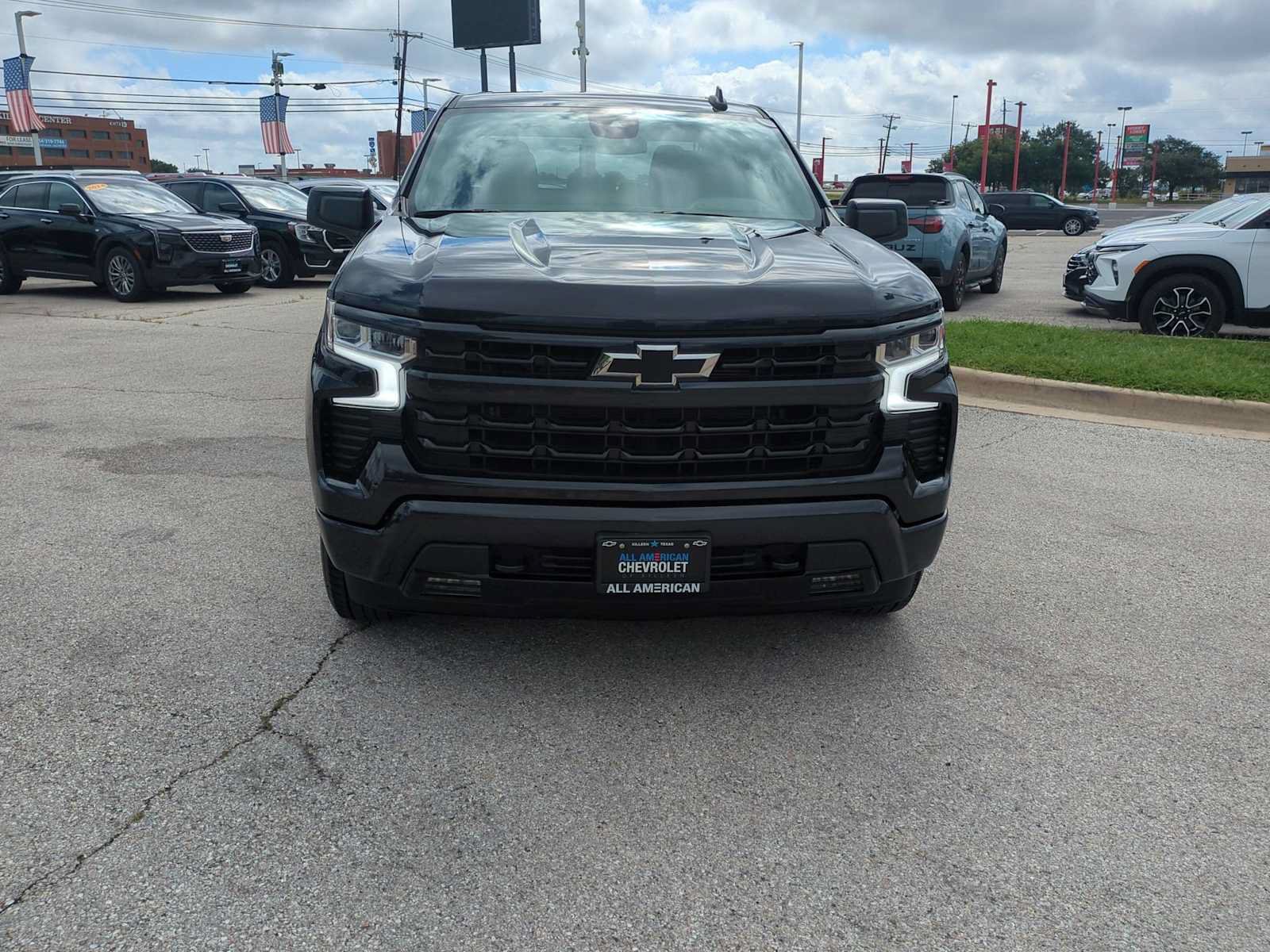 Used 2022 Chevrolet Silverado 1500 RST RWD image 3