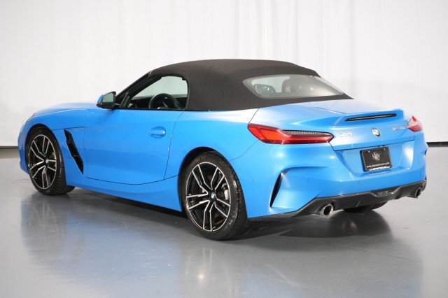 Used 2020 BMW Z4 sDrive30i w/ M Sport Package RWD image 16