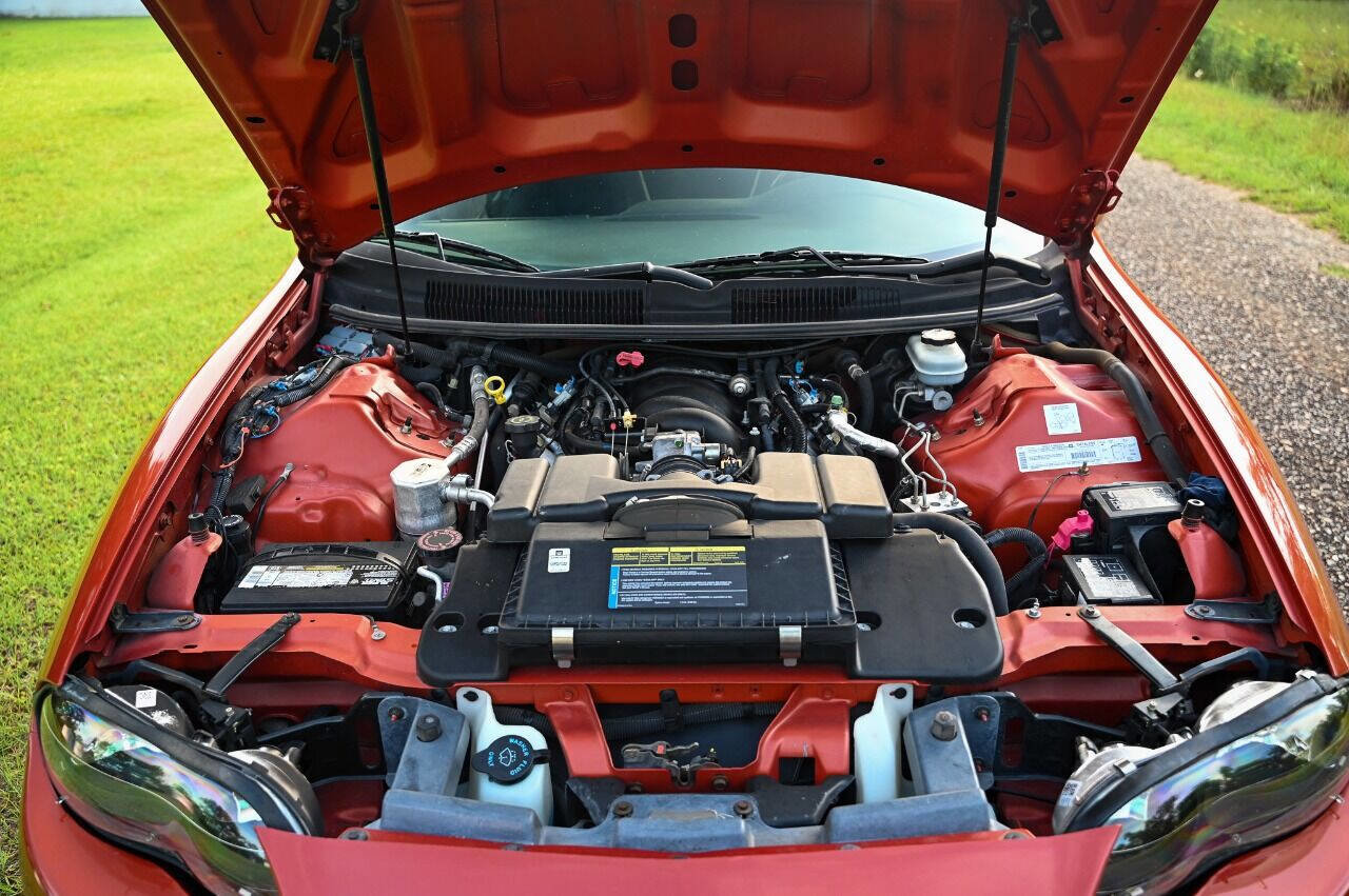 Used 2001 Chevrolet Camaro Z28 w/ Preferred Equipment Group 2 RWD image 5