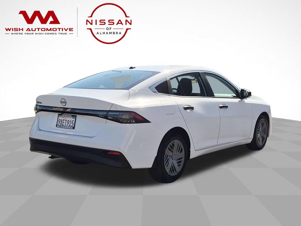 Used 2026 Nissan Sentra S w/ Floor Mat Package FWD image 5