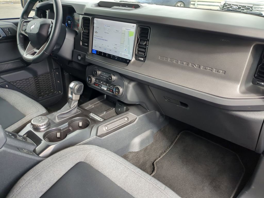 Used 2025 Ford Bronco Big Bend image 31