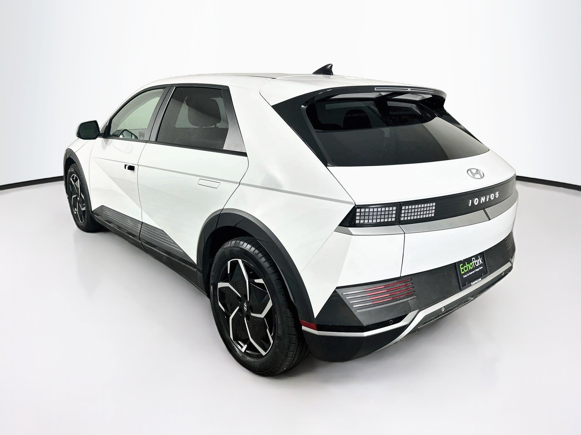 Used 2024 Hyundai Ioniq 5 SEL RWD image 5