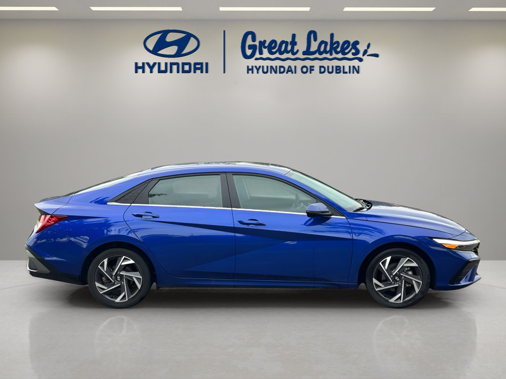 Certified 2024 Hyundai Elantra Limited FWD image 6