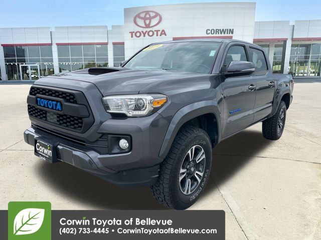 Used 2019 Toyota Tacoma TRD Sport w/ Technology Package AWD/4WD image 7