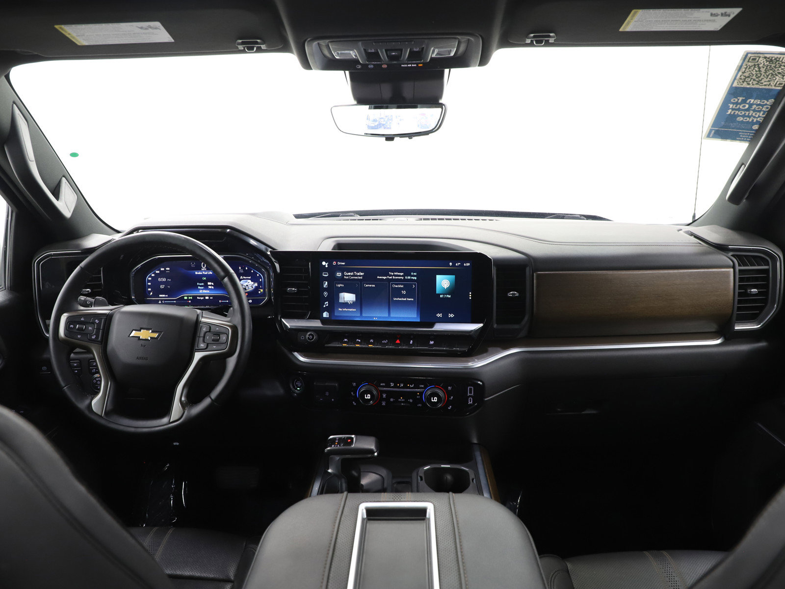 Used 2022 Chevrolet Silverado 1500 High Country w/ High Country Premium Package image 13