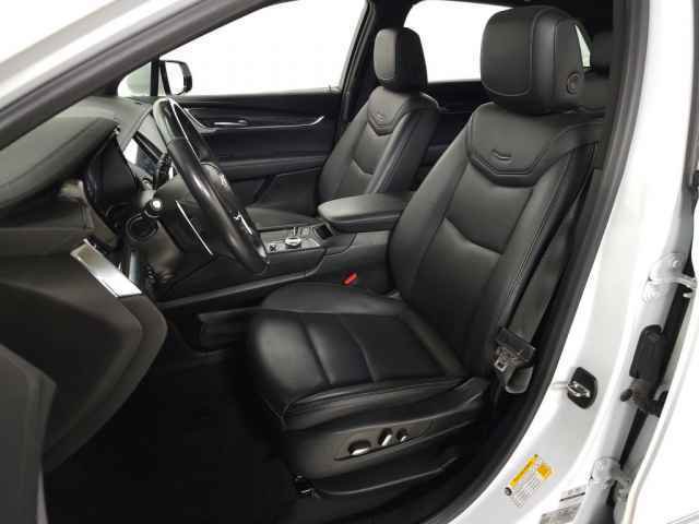 Certified 2024 Cadillac XT5 Sportv w/ Technology Package AWD/4WD image 19