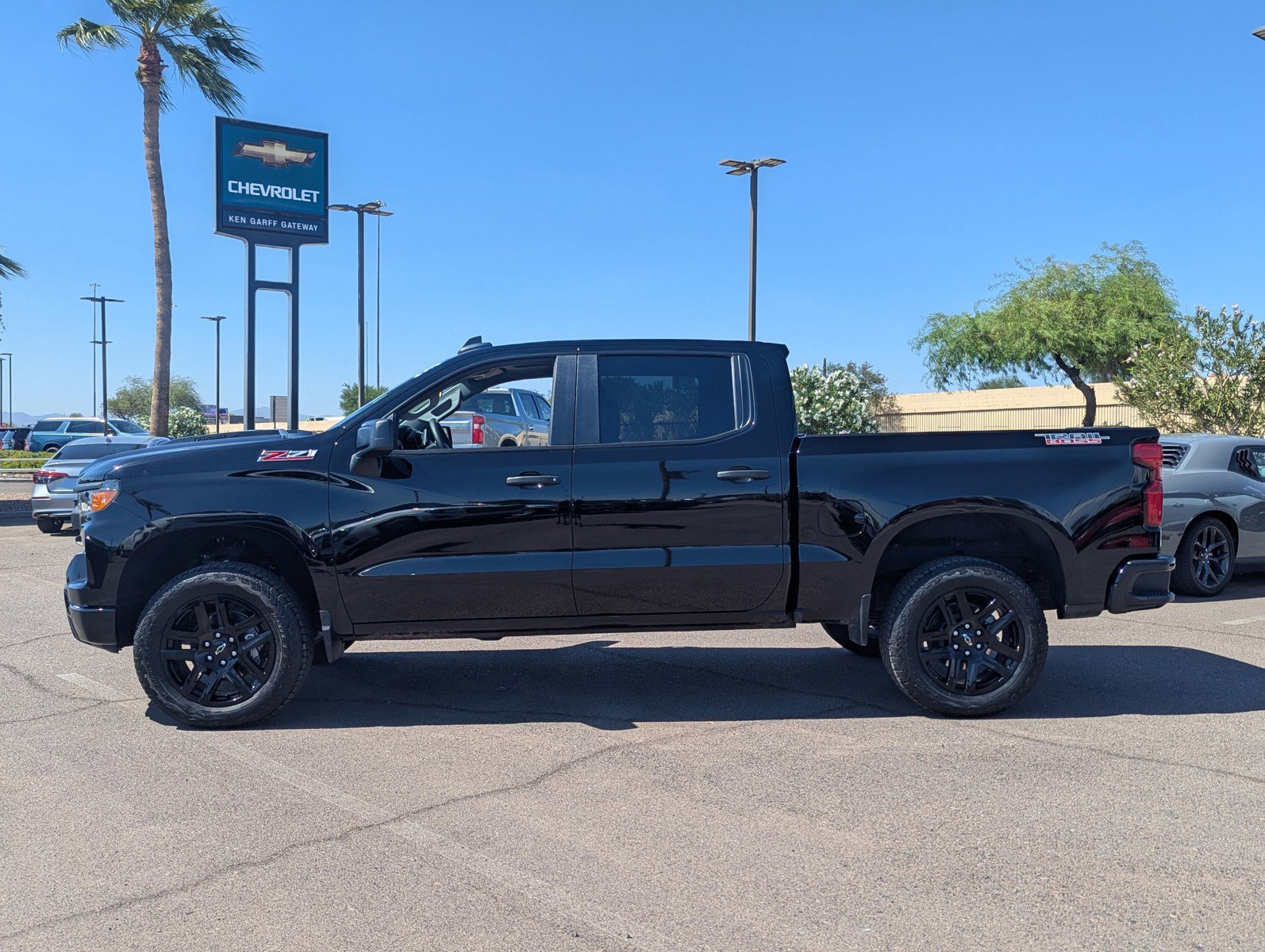 Used 2025 Chevrolet Silverado 1500 Custom Trail Boss image 3