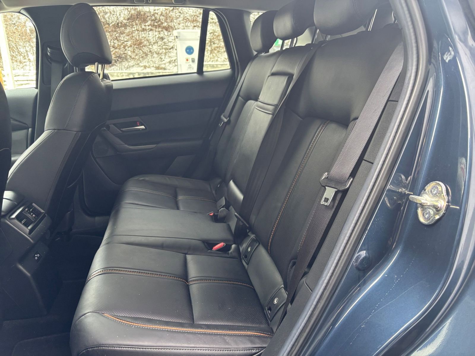 Used 2025 MAZDA CX-50 2.5 Hybrid w/ Premium Plus Pkg image 39