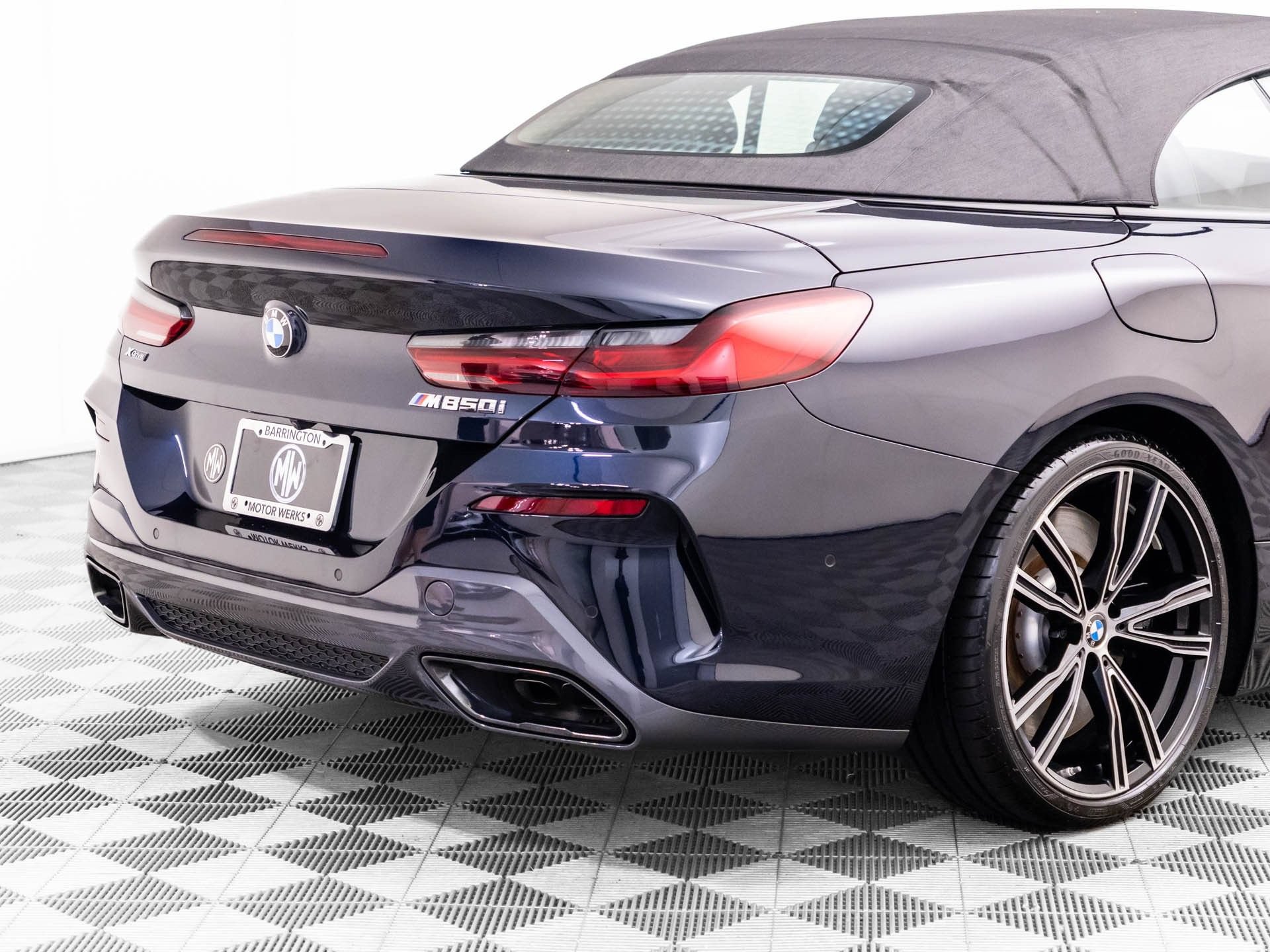 Used 2024 BMW M850i xDrive Convertible AWD/4WD image 31
