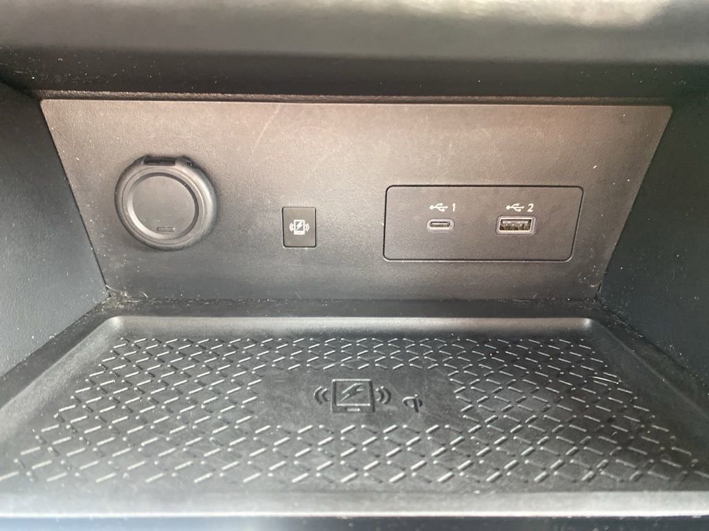 Used 2023 Nissan Pathfinder SL image 11
