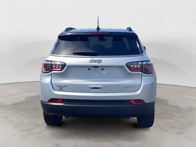 Certified 2025 Jeep Compass Limited AWD/4WD image 4