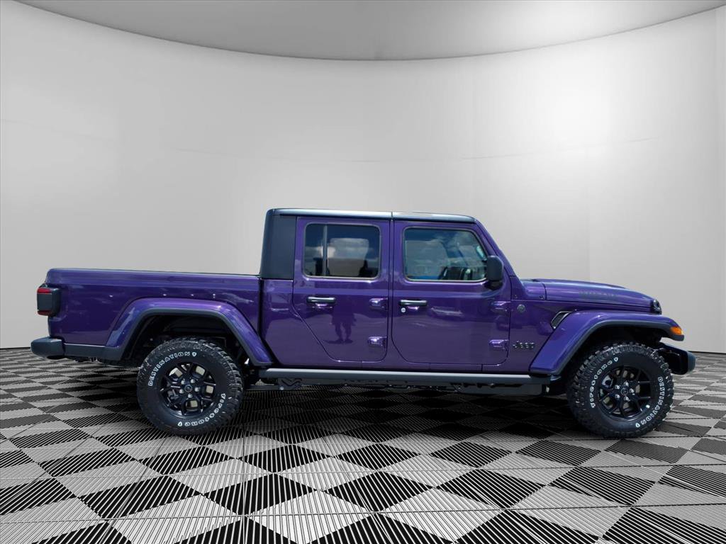 New 2026 Jeep Gladiator Sport AWD/4WD image 25