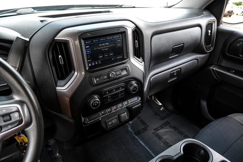Used 2022 Chevrolet Silverado 1500 Custom w/ Safety Confidence Package AWD/4WD image 20