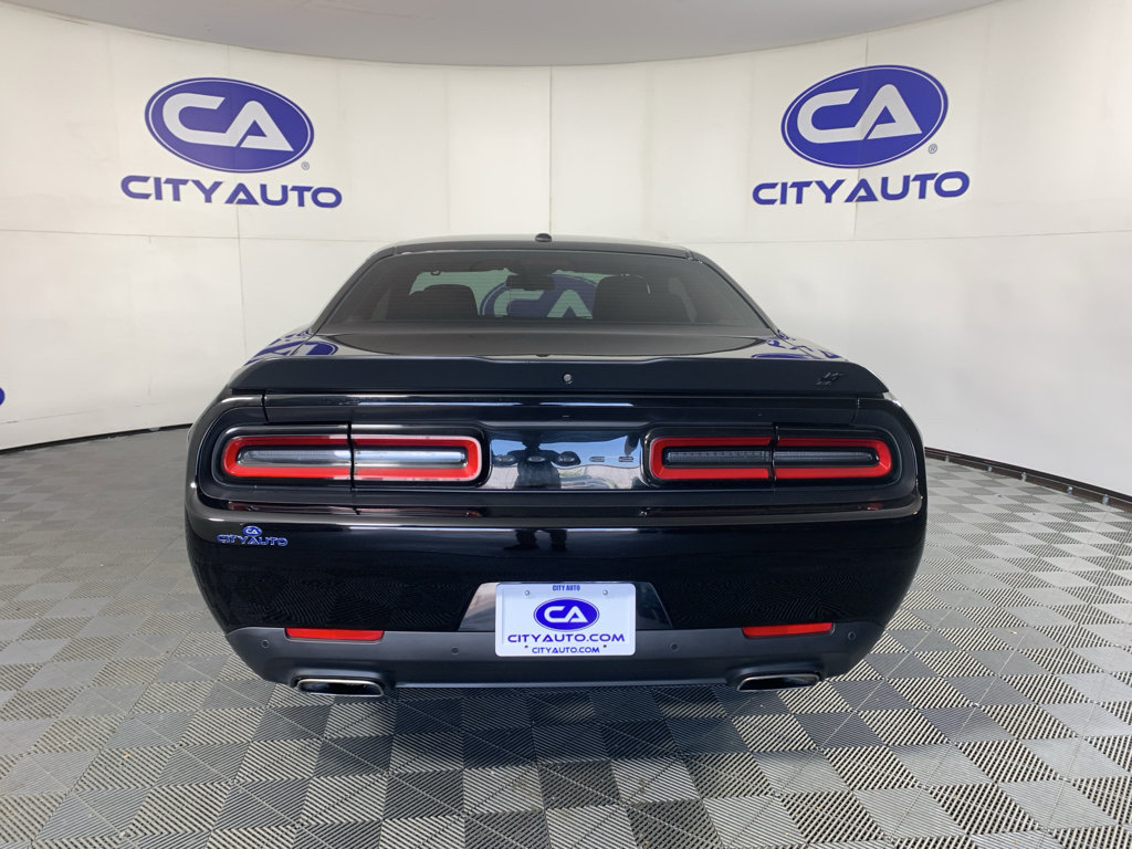 Used 2020 Dodge Challenger GT w/ Blacktop Package image 4