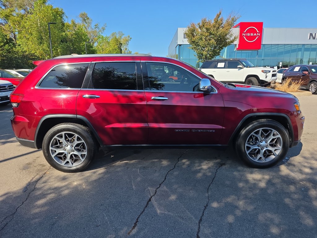 Used 2021 Jeep Grand Cherokee Limited w/ Sun & Sound Group RWD image 10