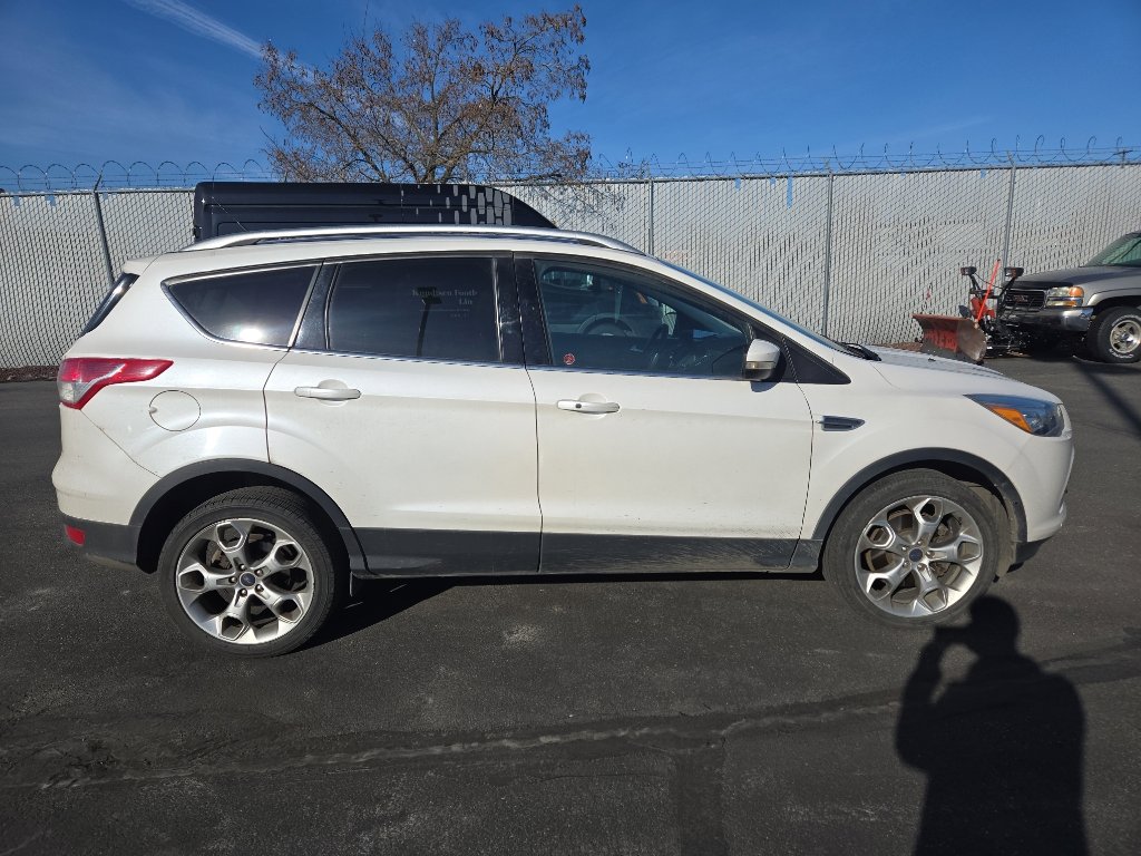 Used 2016 Ford Escape Titanium w/ Canadian Touring Package image 6