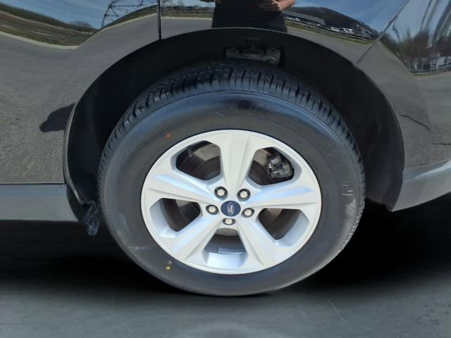 Used 2022 Ford Edge SE image 12