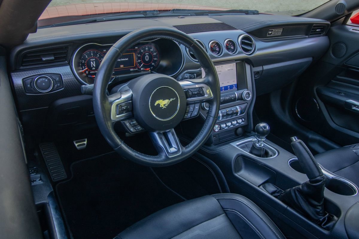 Used 2020 Ford Mustang GT Premium w/ GT Performance Package RWD image 14