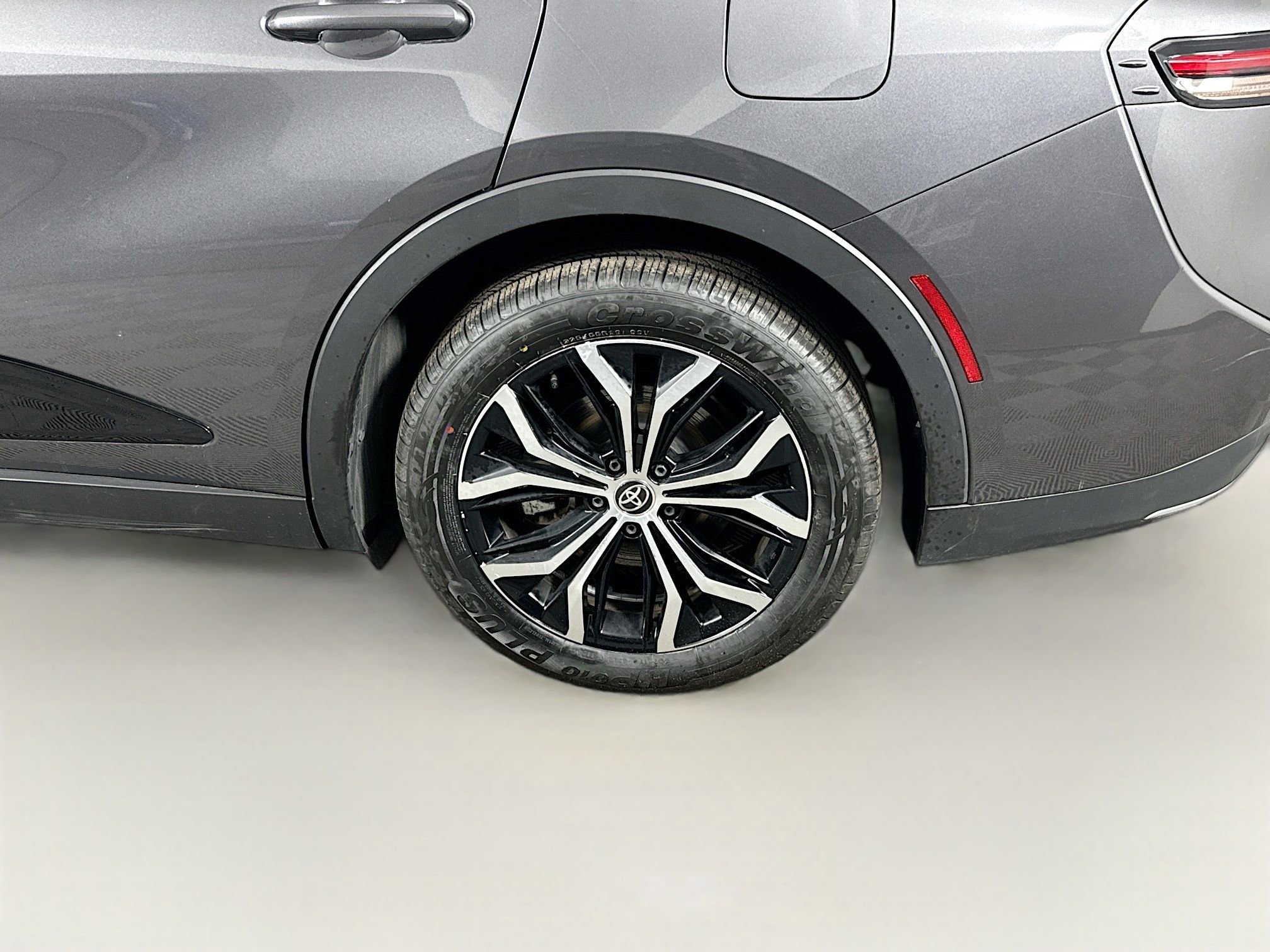 Certified 2024 Toyota Crown Limited image 9