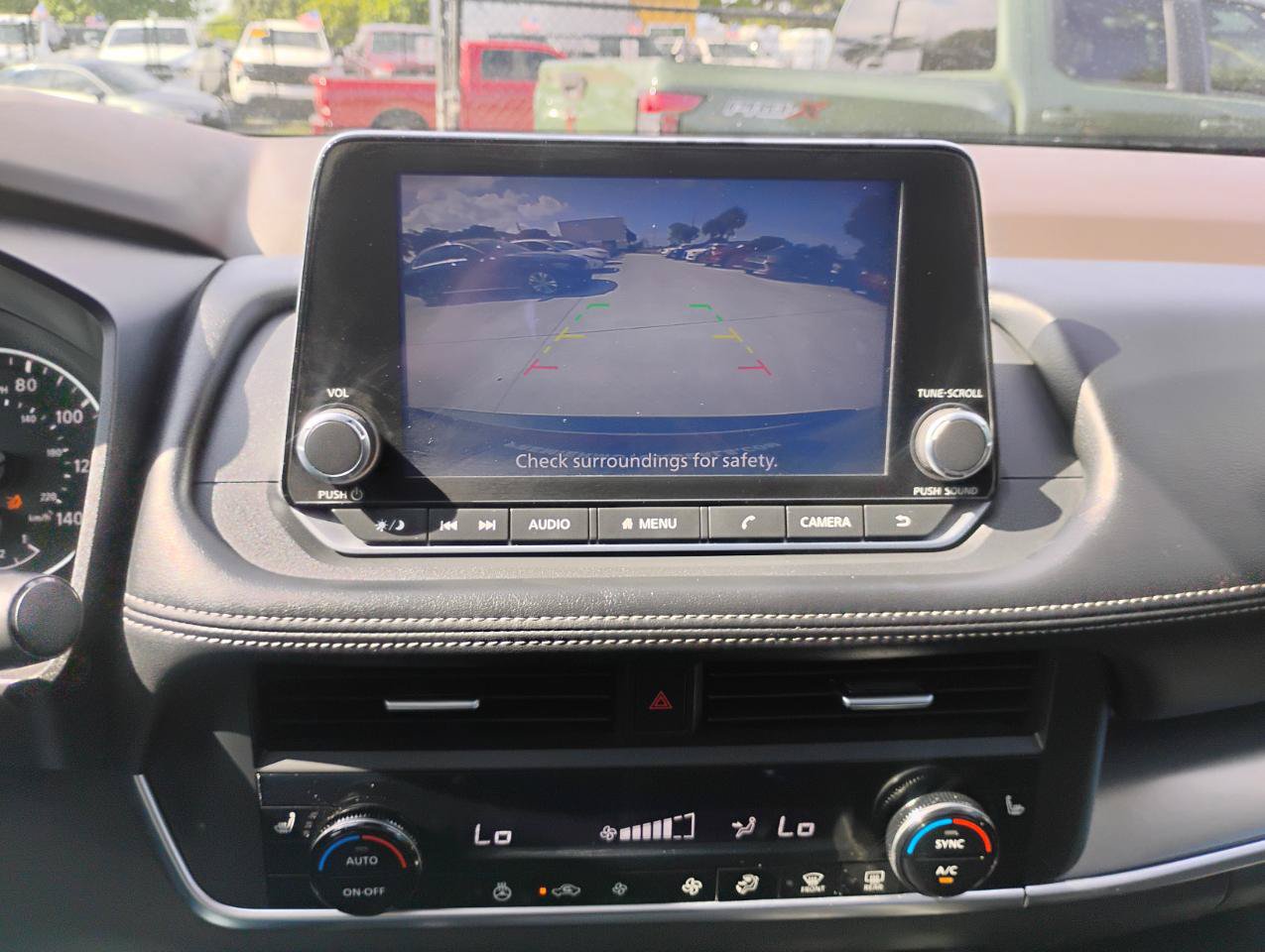 Used 2023 Nissan Rogue SV w/ SV Premium B Package FWD image 70