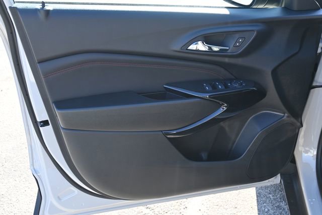 New 2026 Chevrolet Trax RS w/ Sunroof Package image 10