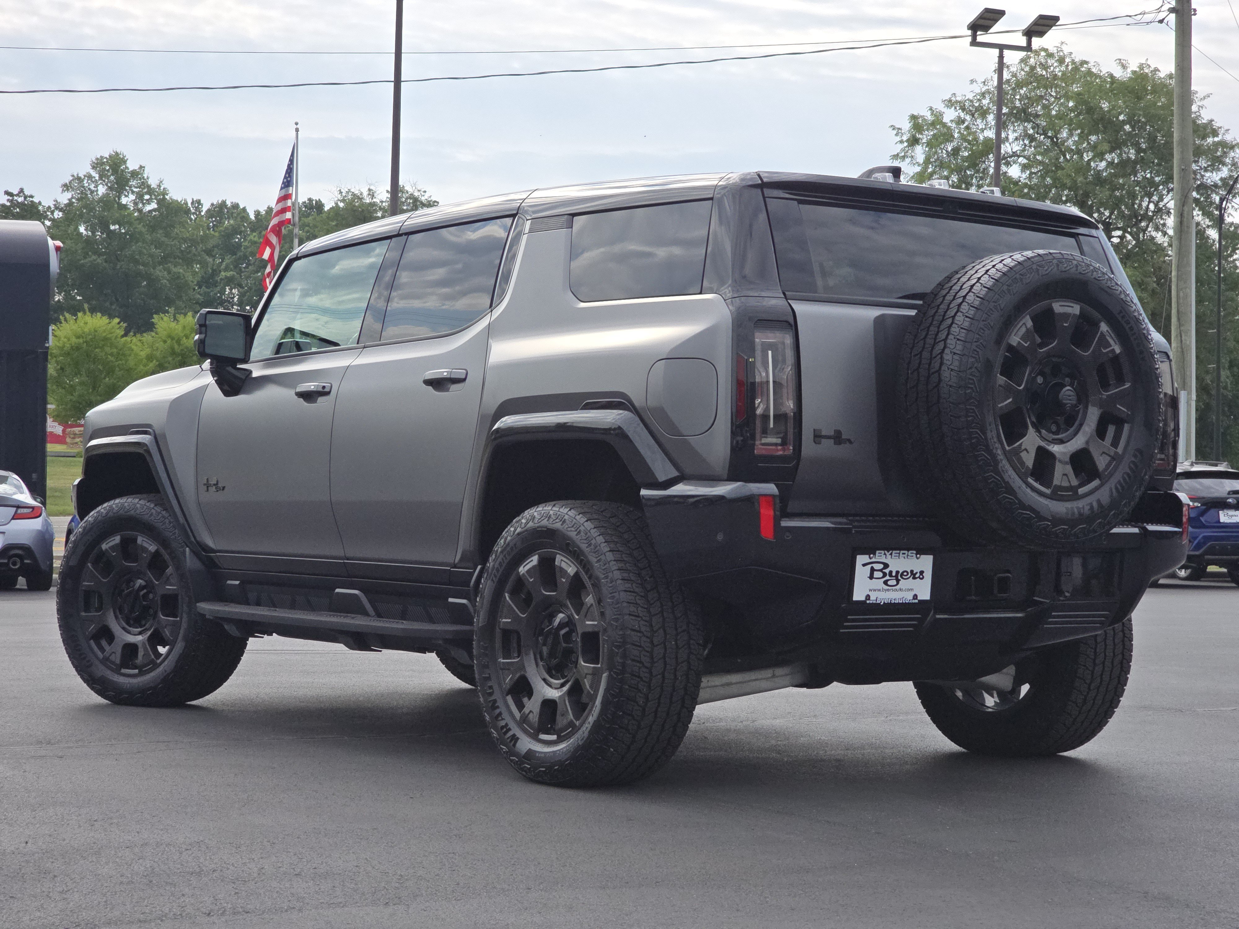 Used 2026 GMC Hummer EV 3X w/ Carbon Fiber Edition Package AWD/4WD image 5