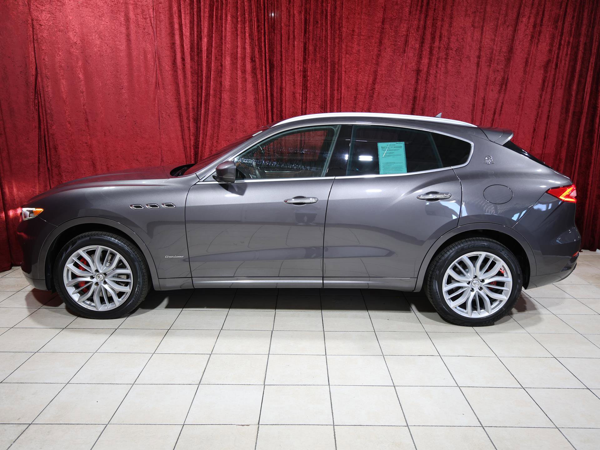 Used 2020 Maserati Levante S GranLusso image 4