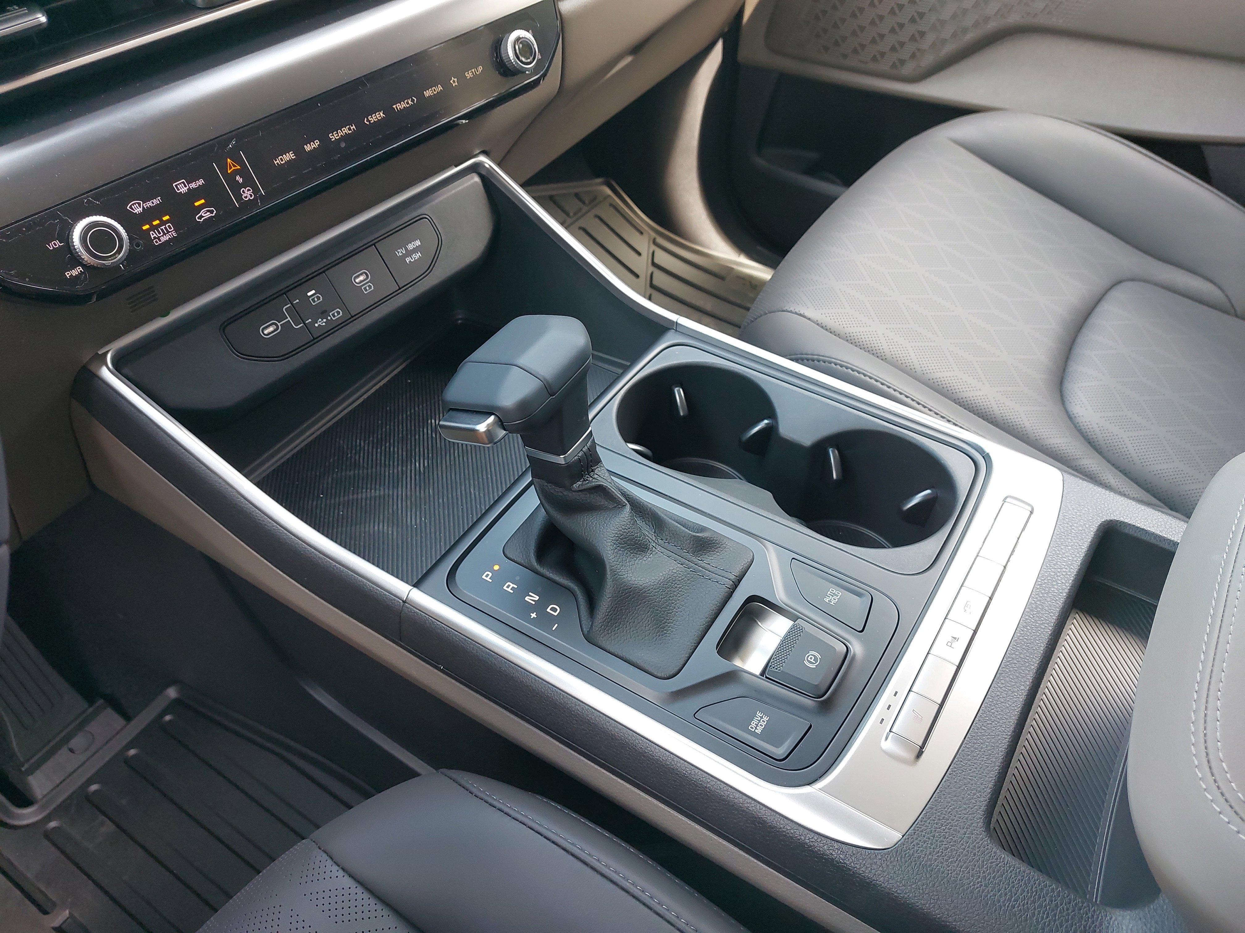 New 2026 Kia Carnival image 27