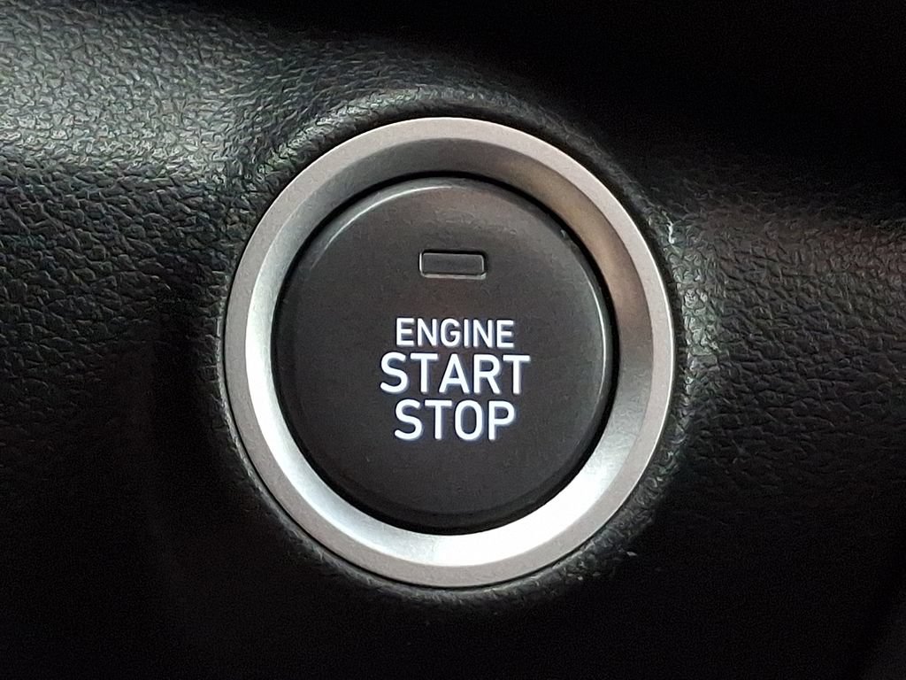Used 2021 Hyundai Kona Ultimate AWD/4WD image 24