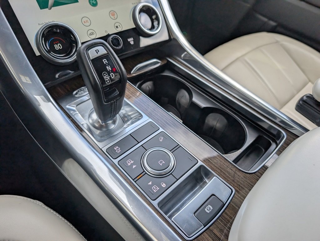 Used 2022 Land Rover Range Rover Sport HSE Silver Edition image 17