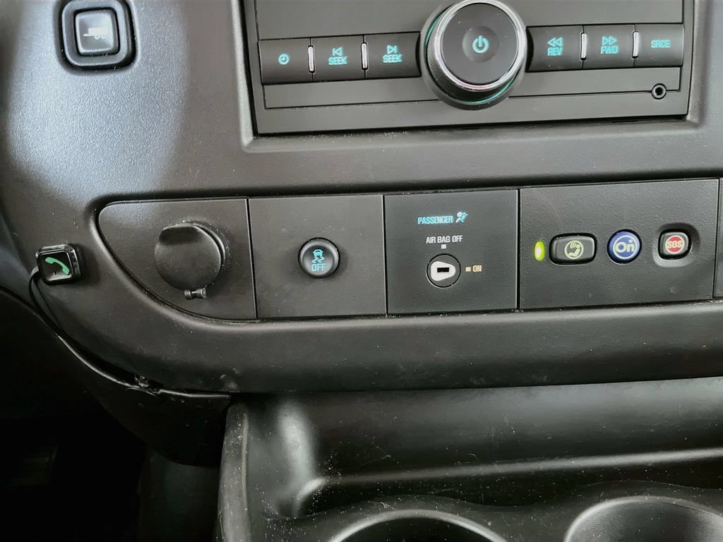 Used 2025 GMC Savana 2500 w/ Driver Convenience Package RWD image 16