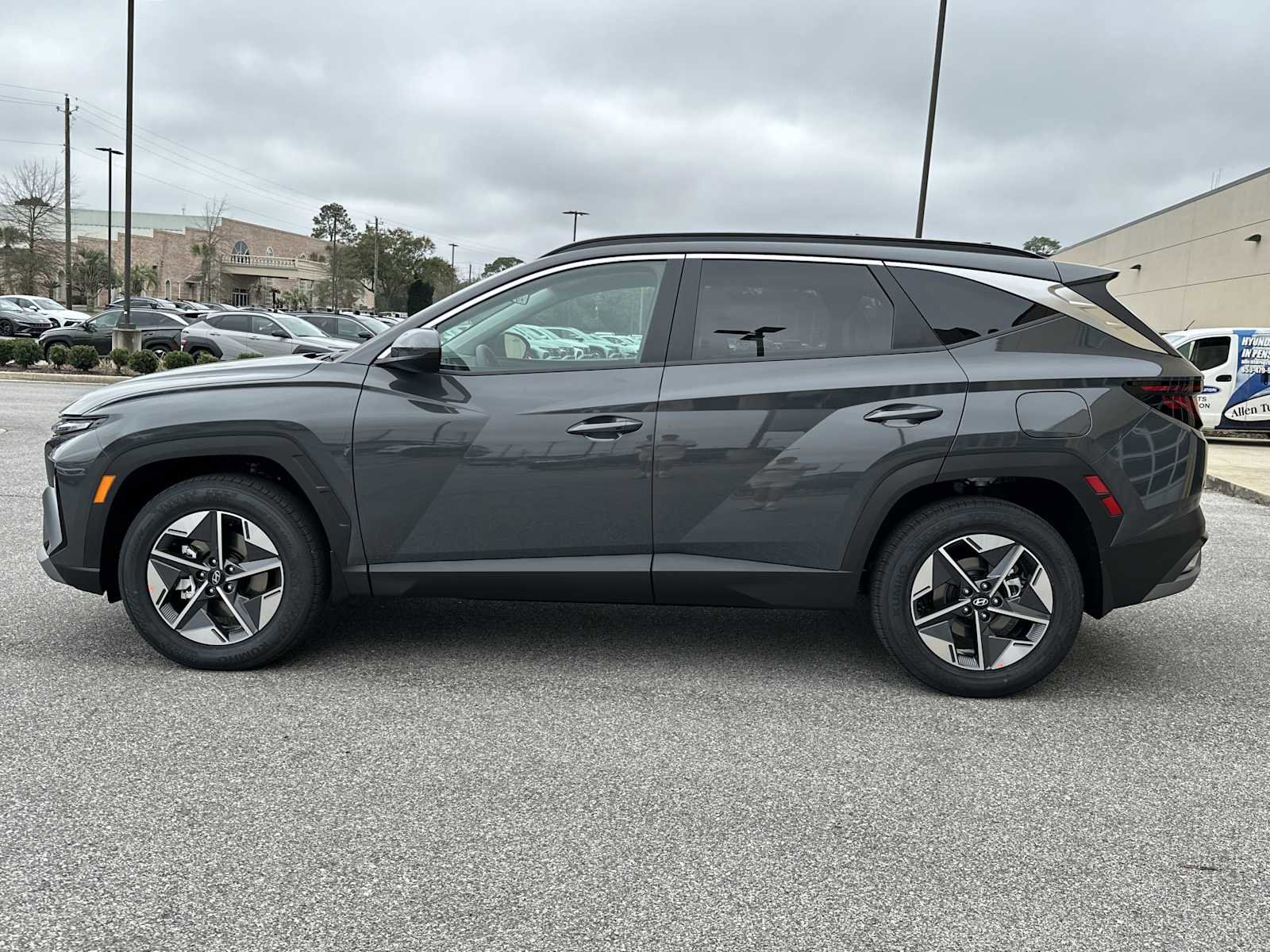 New 2026 Hyundai Tucson SEL image 4