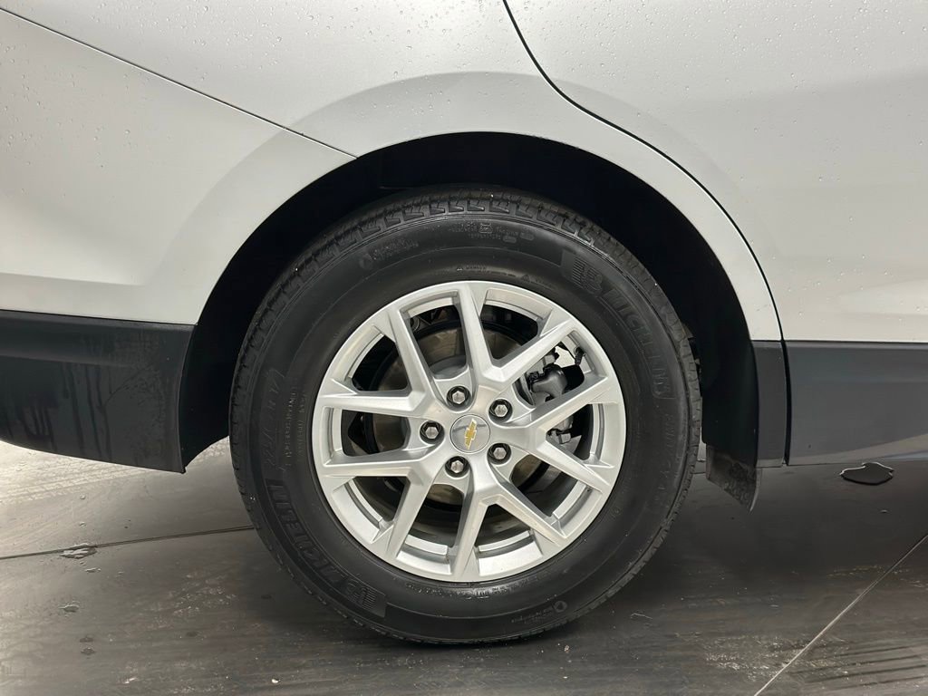 Used 2022 Chevrolet Equinox LT FWD image 26