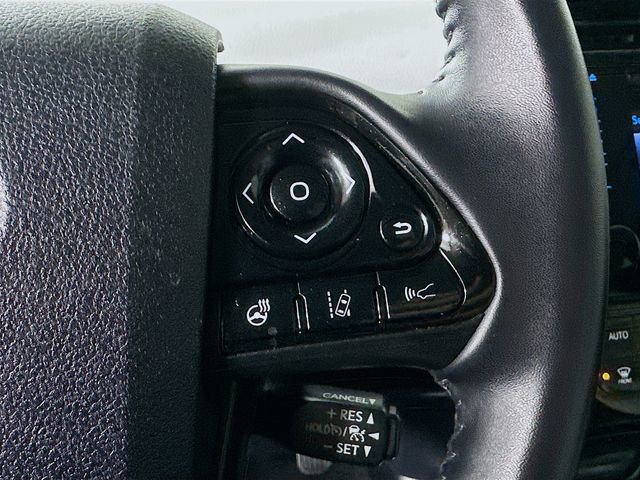 Used 2019 Toyota Prius XLE image 10