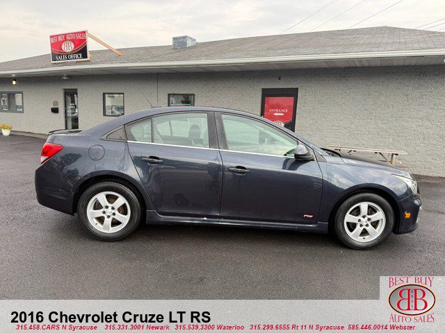 Used 2016 Chevrolet Cruze LT w/ RS Package FWD image 2