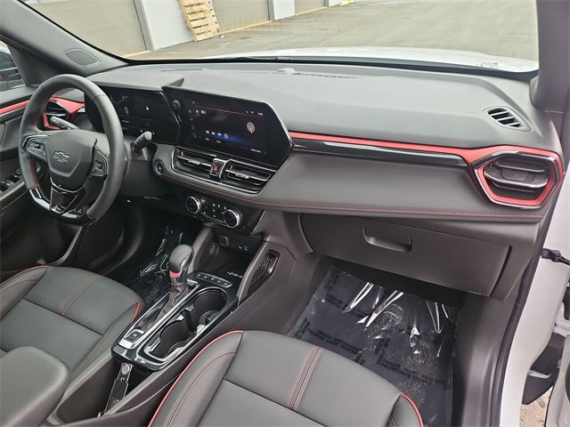 Used 2025 Chevrolet TrailBlazer RS w/ Convenience Package image 27