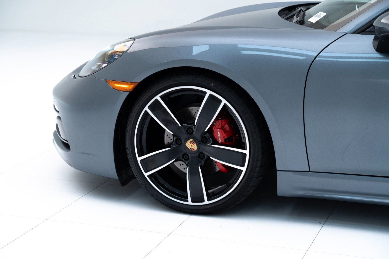 New 2025 Porsche 718 Boxster S image 11