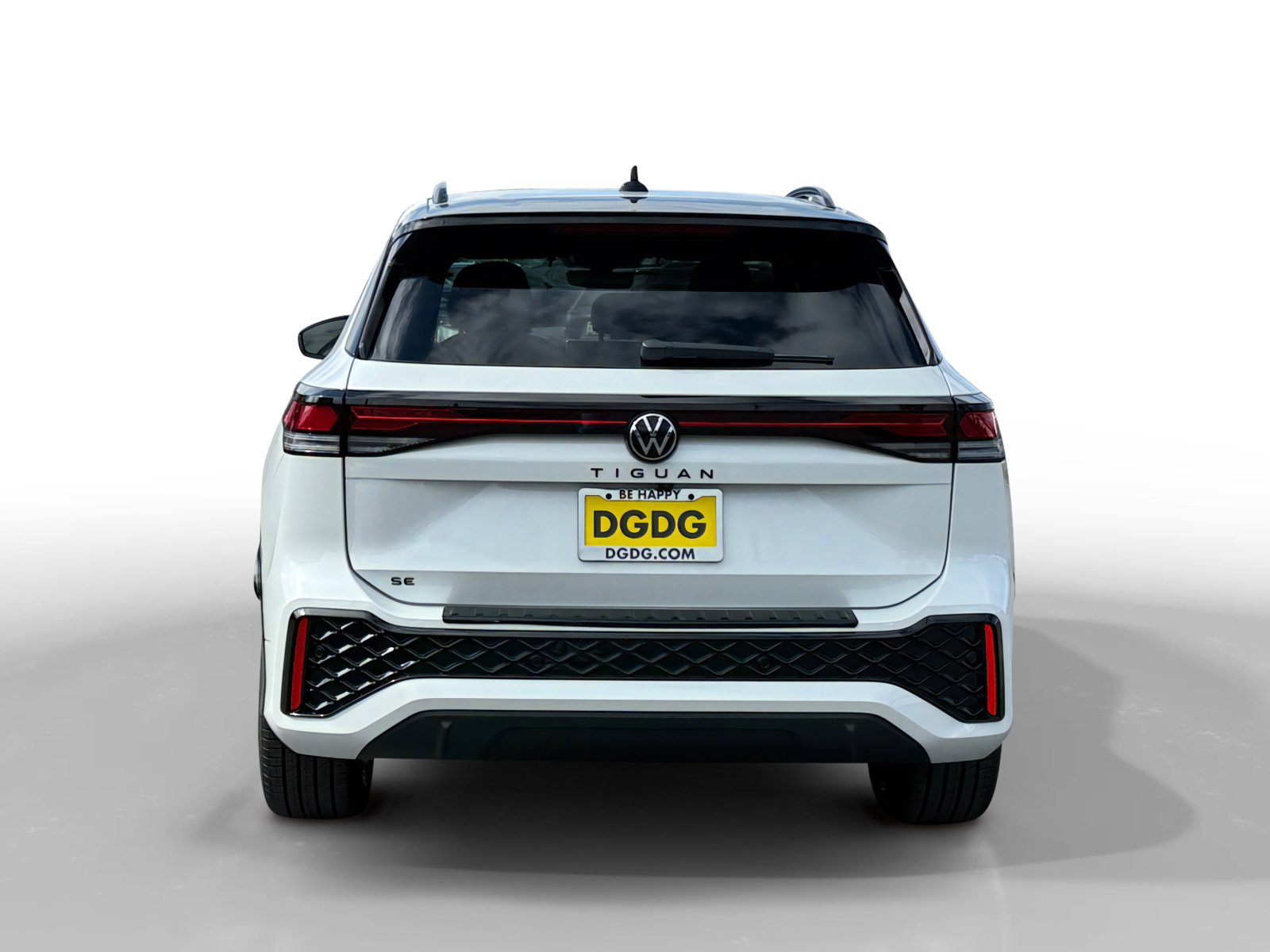 New 2026 Volkswagen Tiguan SE R-Line FWD image 4