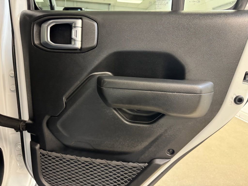 Used 2022 Jeep Wrangler Unlimited Sport image 25