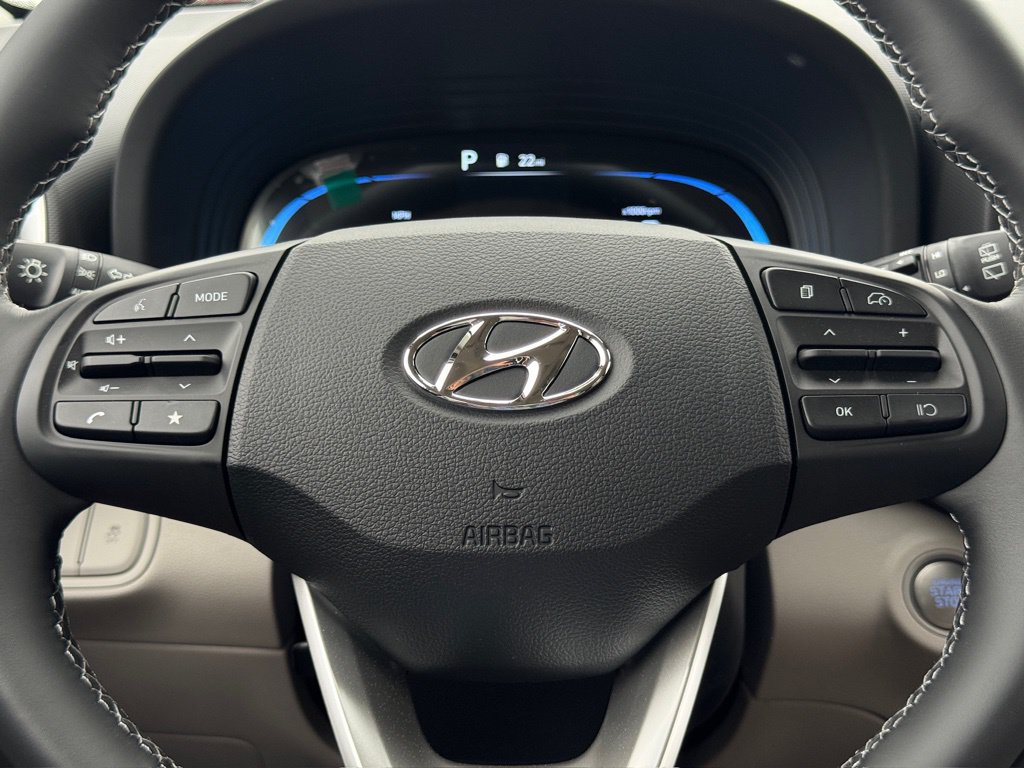 New 2026 Hyundai Venue SEL FWD image 8