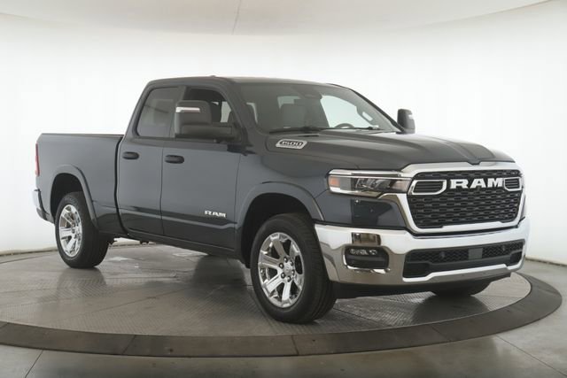 Used 2026 RAM 1500 Big Horn AWD/4WD image 2