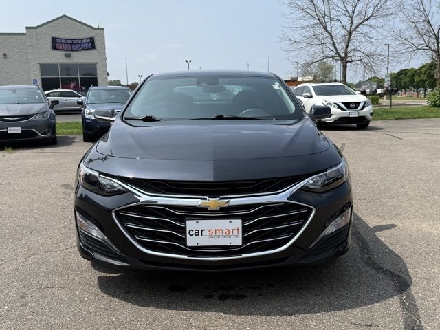 Used 2023 Chevrolet Malibu LT image 2