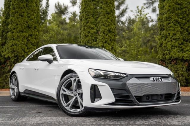 Used 2022 Audi e-tron GT Premium Plus AWD/4WD image 5