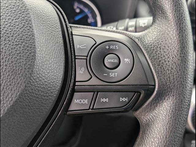 Used 2024 Toyota RAV4 XLE image 32