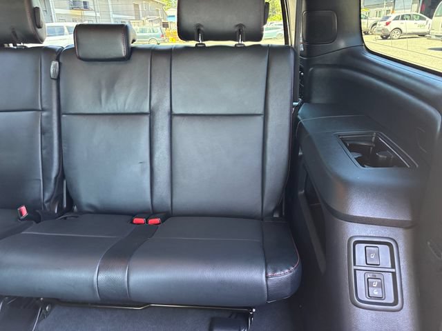 Used 2020 Toyota Sequoia TRD Pro AWD/4WD image 21