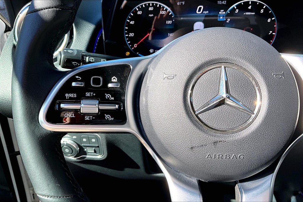 Used 2023 Mercedes-Benz GLB 250 4MATIC image 20
