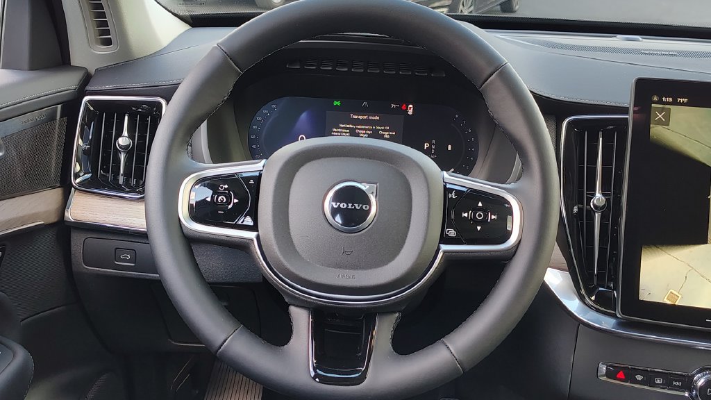 New 2026 Volvo XC90 B6 Plus AWD/4WD image 13