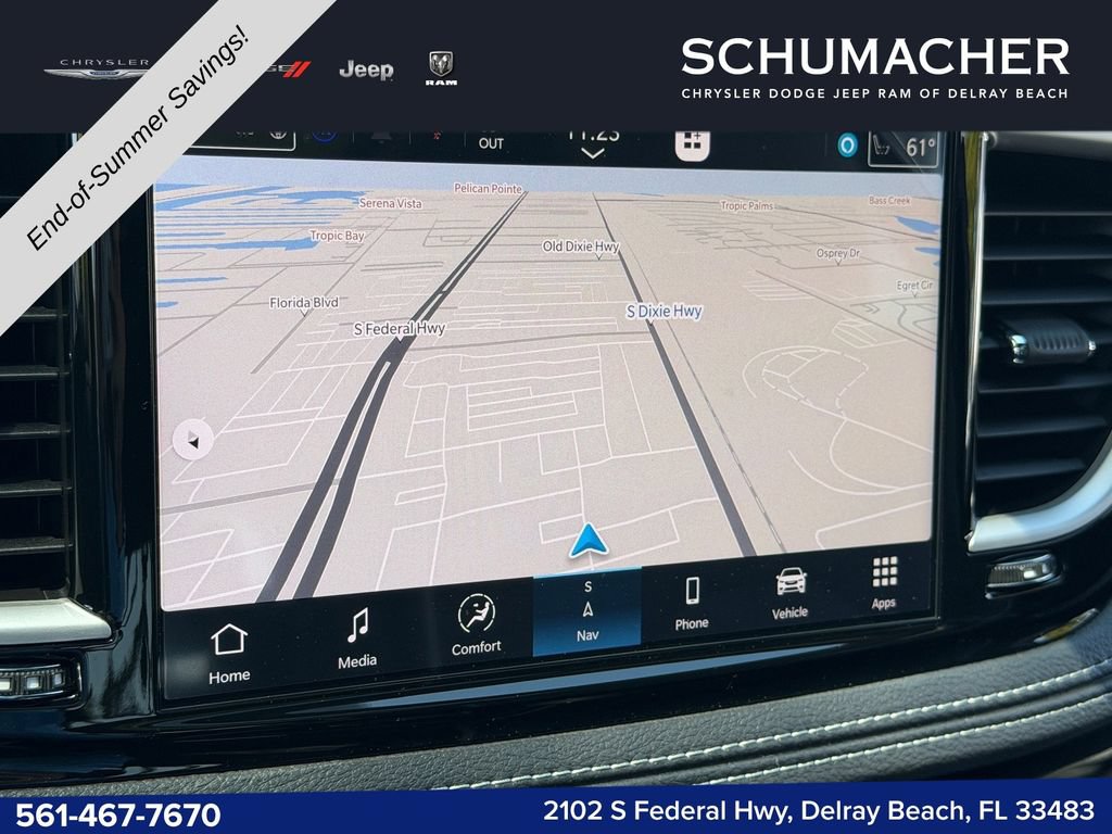 New 2027 Chrysler Pacifica Limited FWD image 17